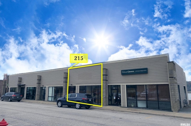 215 MAIN Street, Port Byron, IL