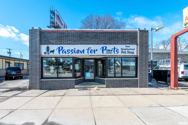 1324 HARRISON Street, Davenport, IA