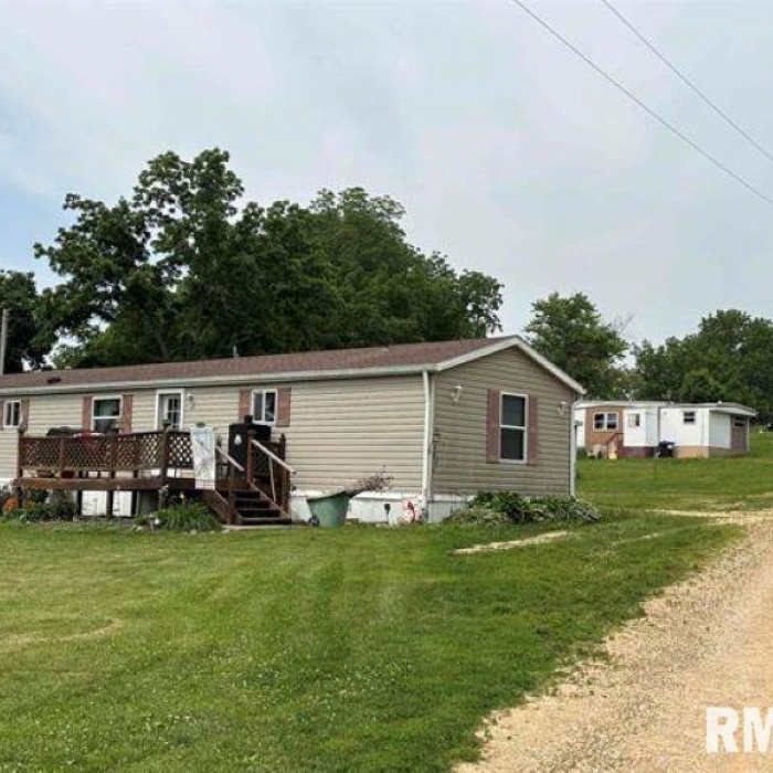 photo of property QC4264357