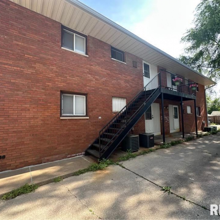 photo of property QC4264463