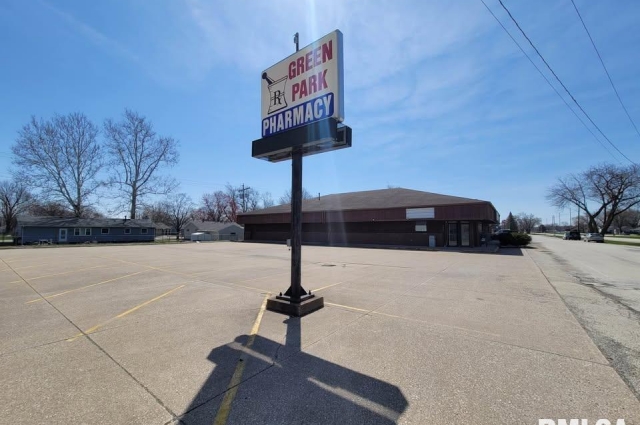 500 Green Park Avenue, Colona, IL