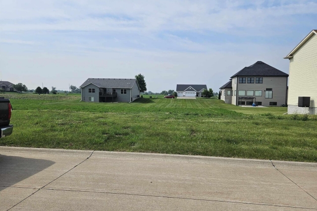 1709 CONOR Court, Clinton, IA