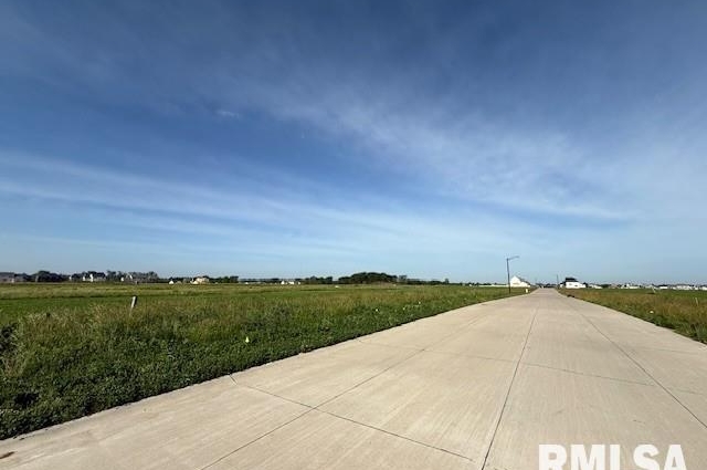 6755 Meghan Avenue, Bettendorf, IA