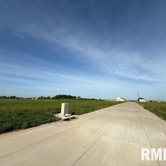 photo of property QC4264540