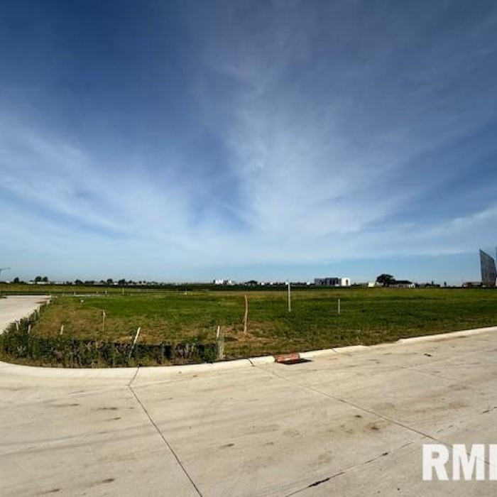 photo of property QC4264658