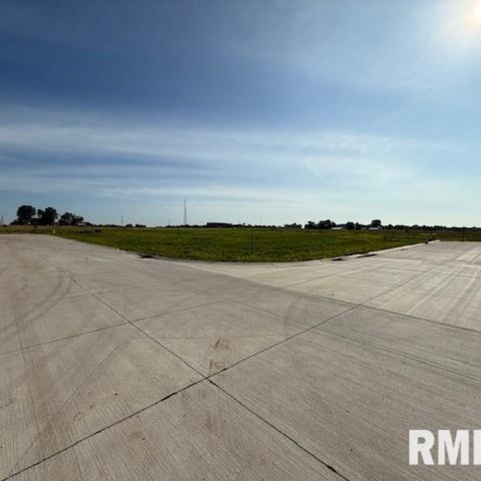 photo of property QC4264679