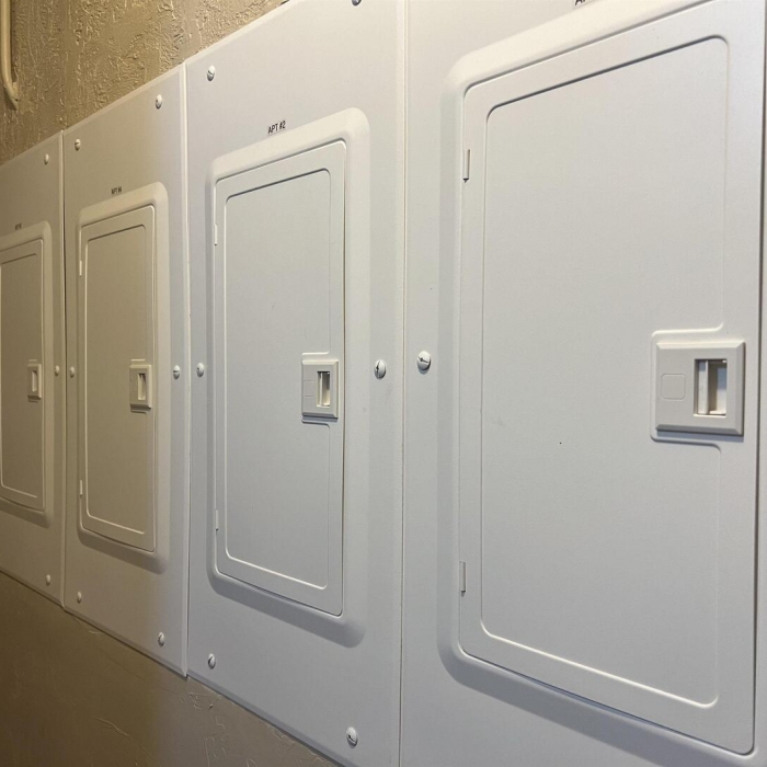 photo of property QC4265380