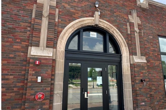 601 2ND Street, Davenport, IA