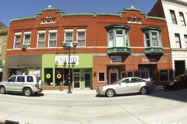1421 5TH Avenue, Moline, IL