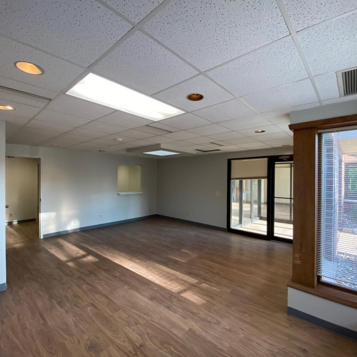 photo of property QC4266843