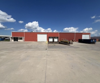 1927 COMENITZ Drive, Davenport, IA