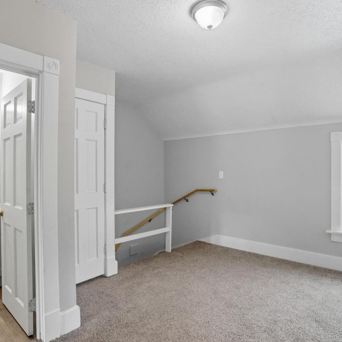 photo of property QC4267381
