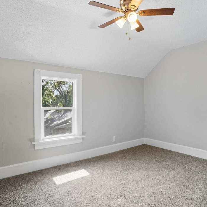 photo of property QC4267381