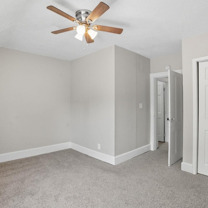 photo of property QC4267381