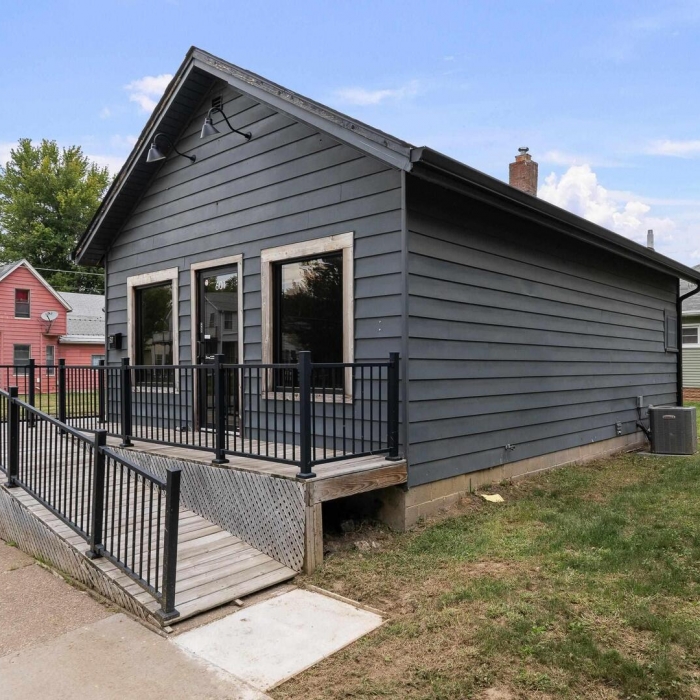 photo of property QC4267391