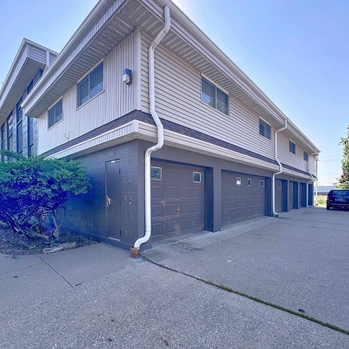 photo of property QC4267425