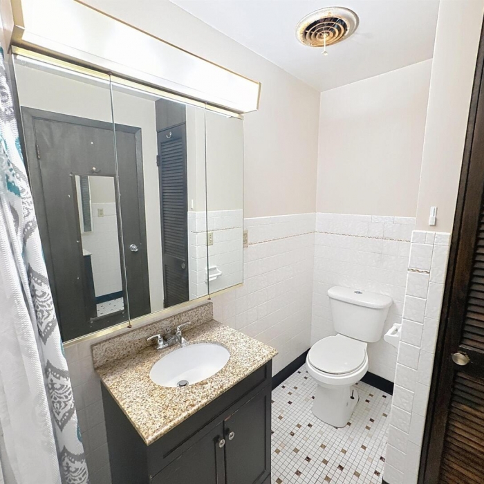 photo of property QC4267425