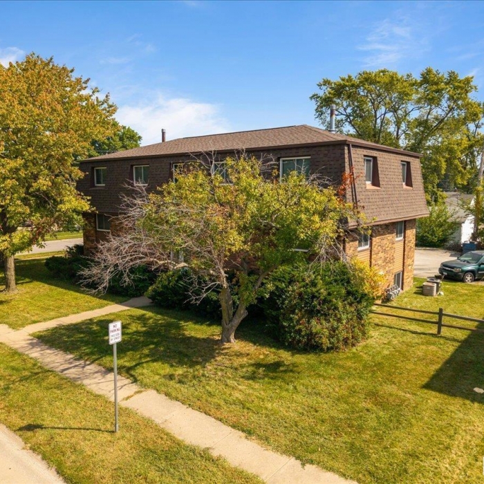 photo of property QC4267425