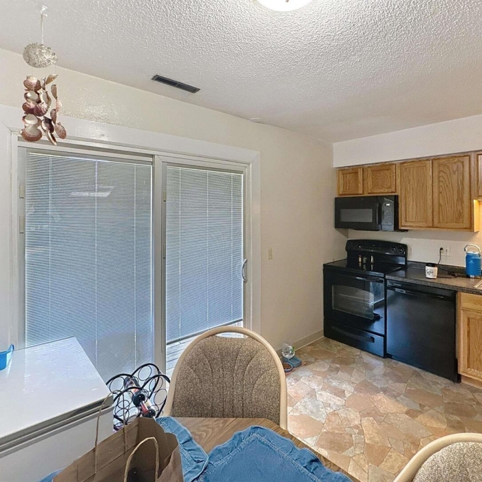photo of property QC4267425