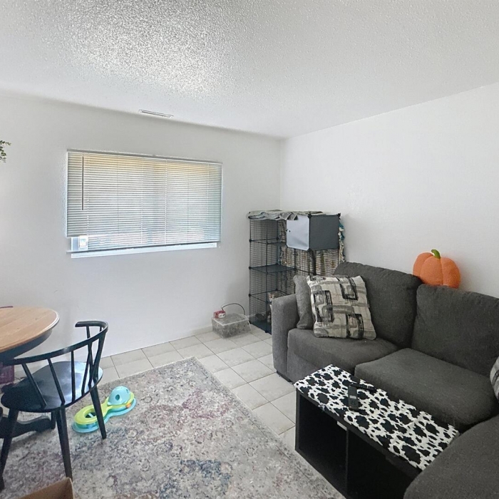 photo of property QC4267425