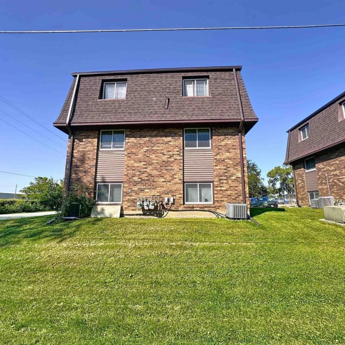 photo of property QC4267425