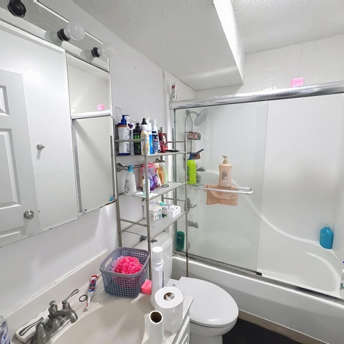 photo of property QC4267425