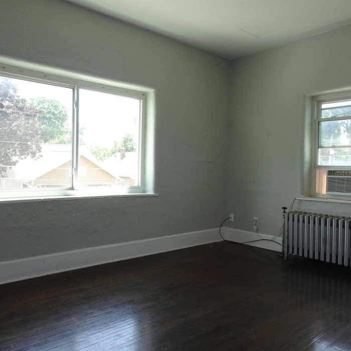 photo of property QC4267452