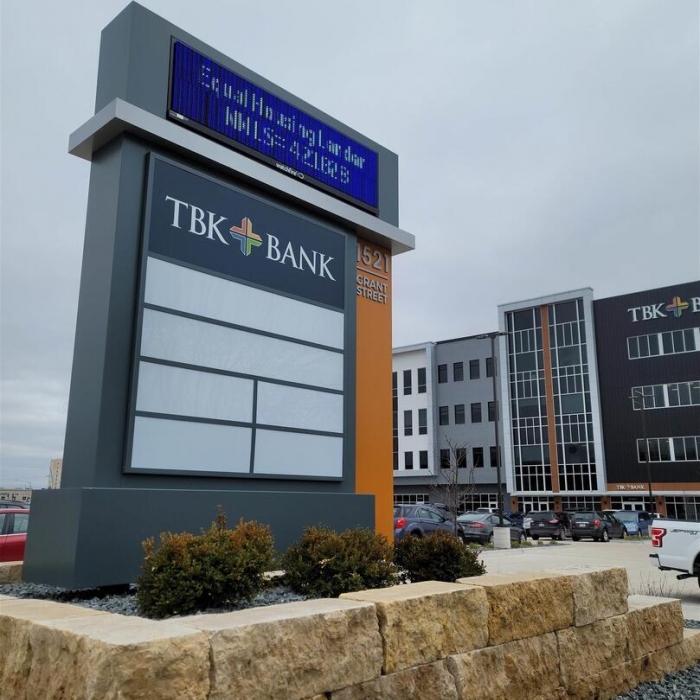 photo of property QC4267688