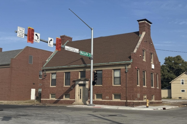 1202 3RD Street, Davenport, IA