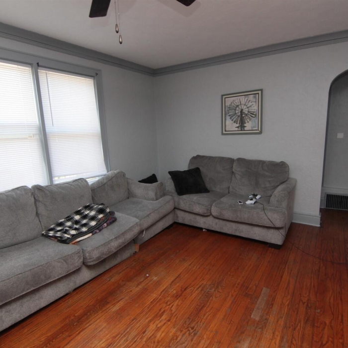 photo of property QC4268201