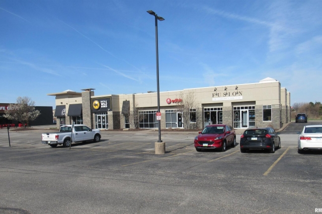 4862 UTICA RIDGE Road, Davenport, IA