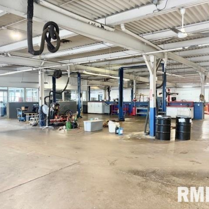 photo of property QC4268410