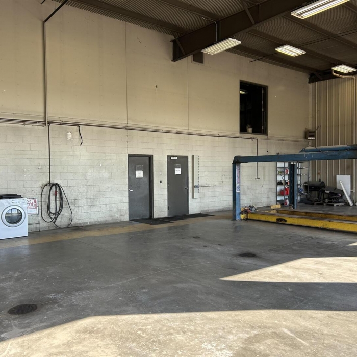 photo of property QC4268638