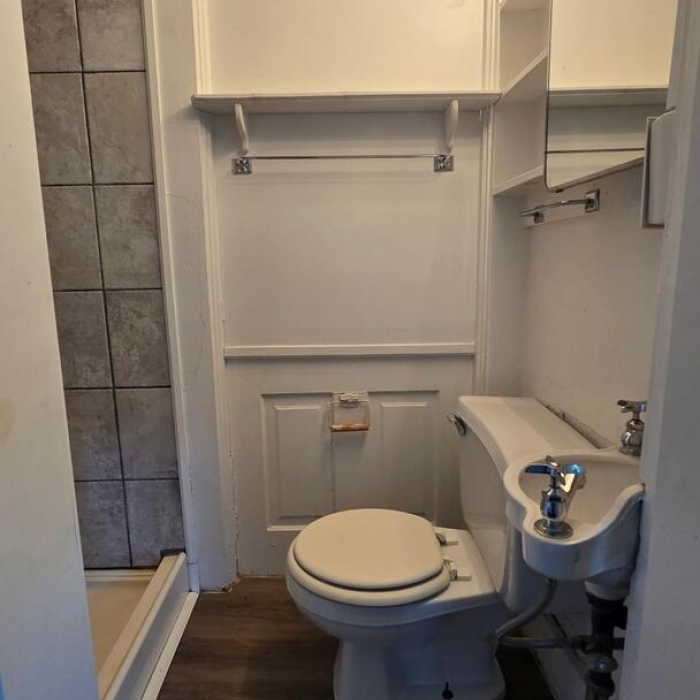 photo of property QC4268837