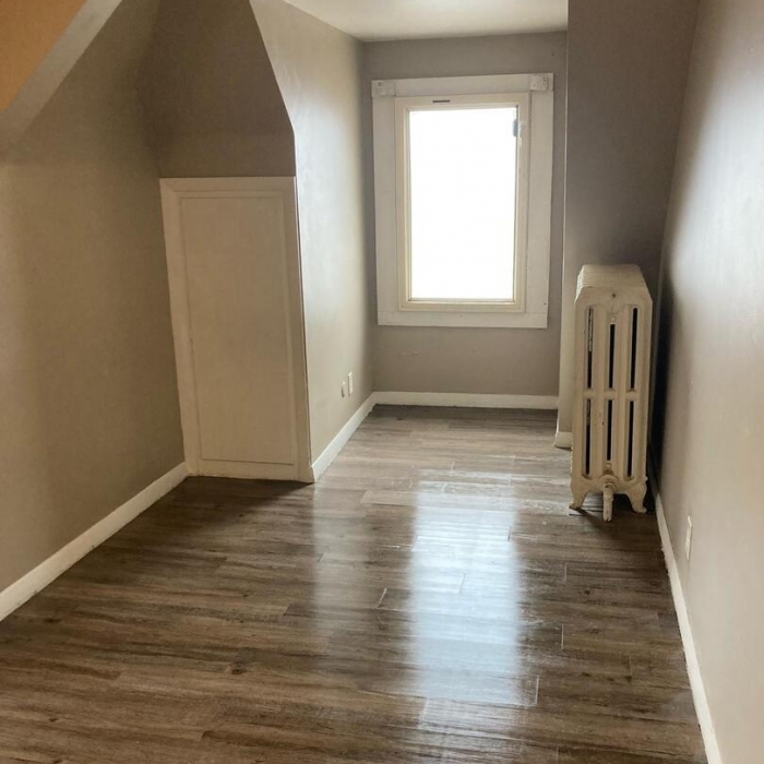 photo of property QC4268838