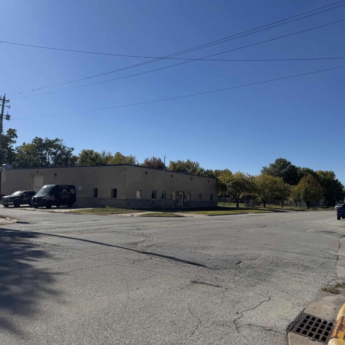 photo of property QC4269061