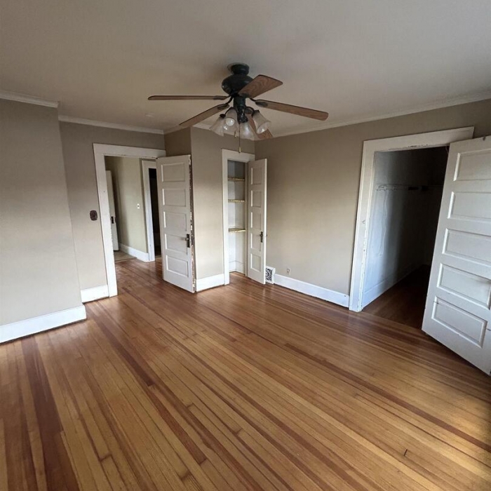 photo of property QC4269063