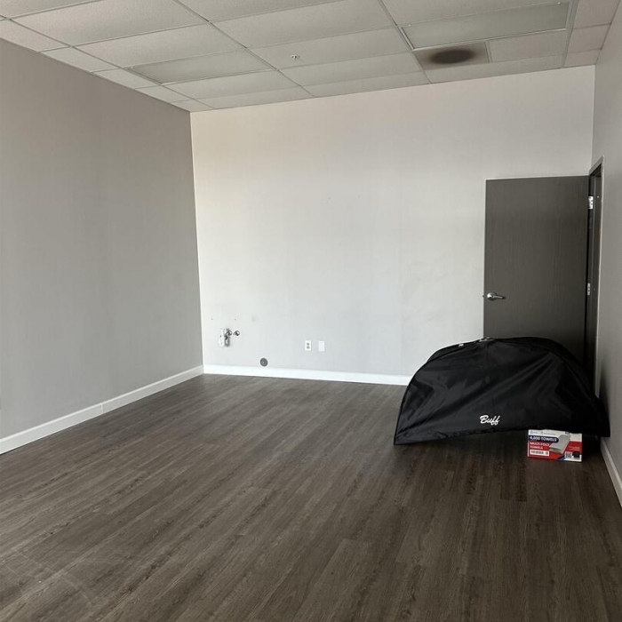 photo of property QC4269116