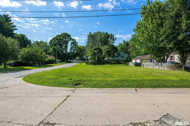 4216 13TH Avenue, Moline, IL