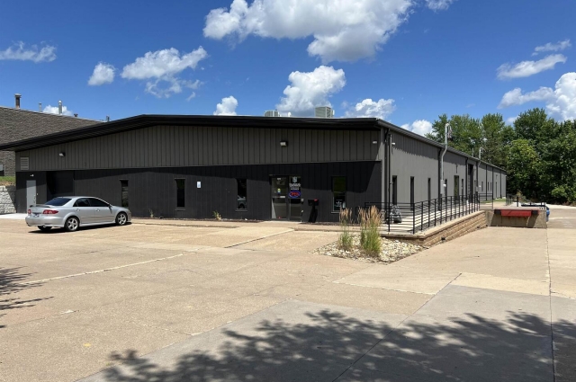 3805 MISSISSIPPI Avenue, Davenport, IA