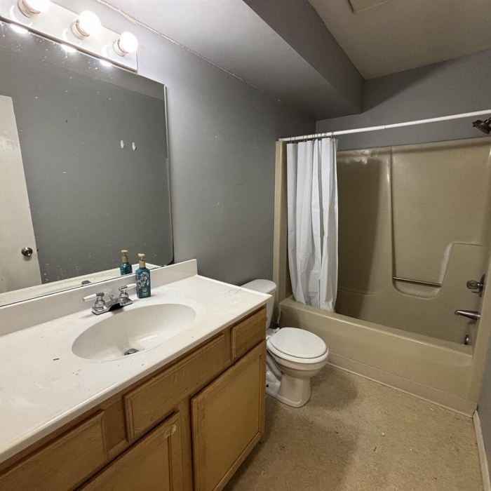 photo of property QC4269456