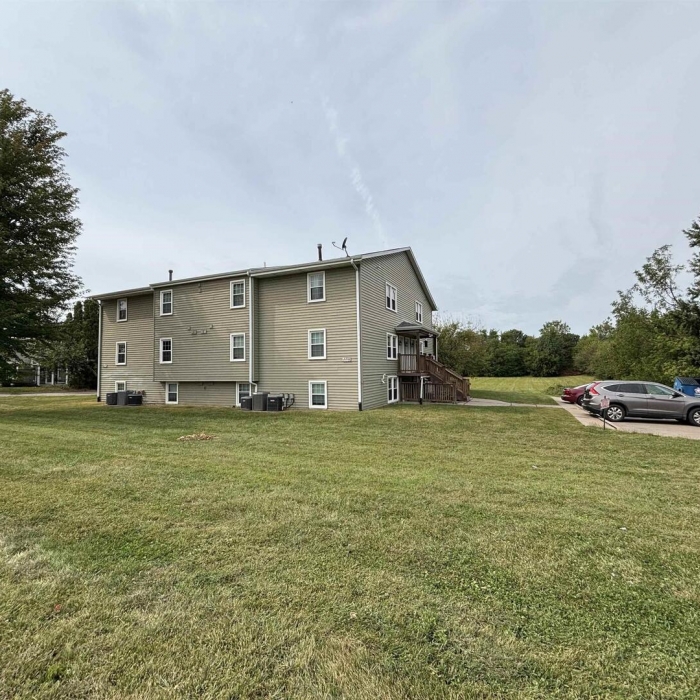 photo of property QC4269456