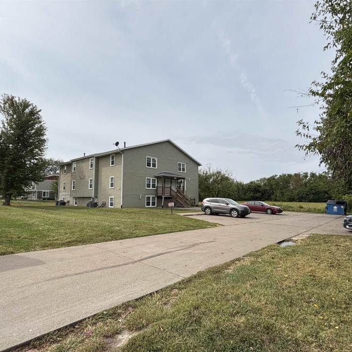 photo of property QC4269456