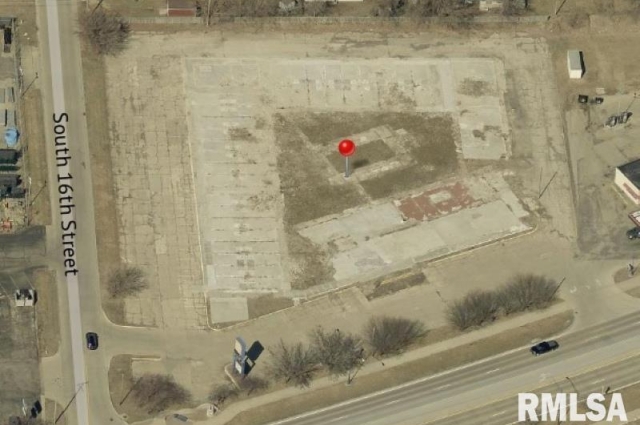 1522 LINCOLNWAY, Clinton, IA