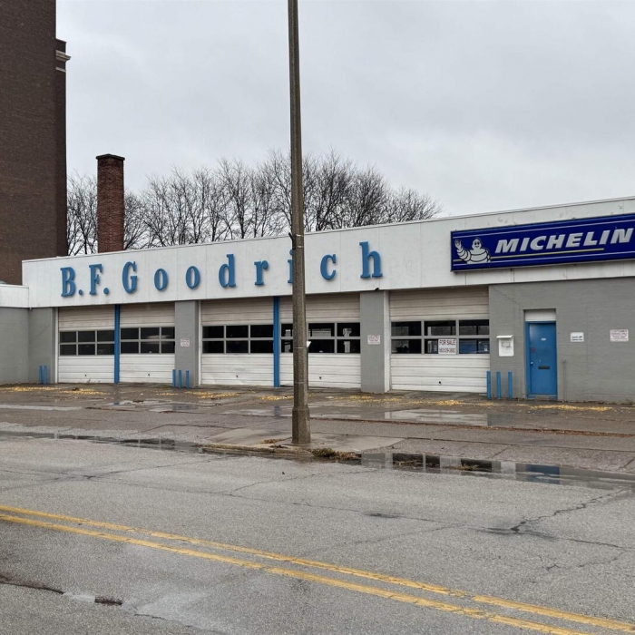 photo of property QC4269494