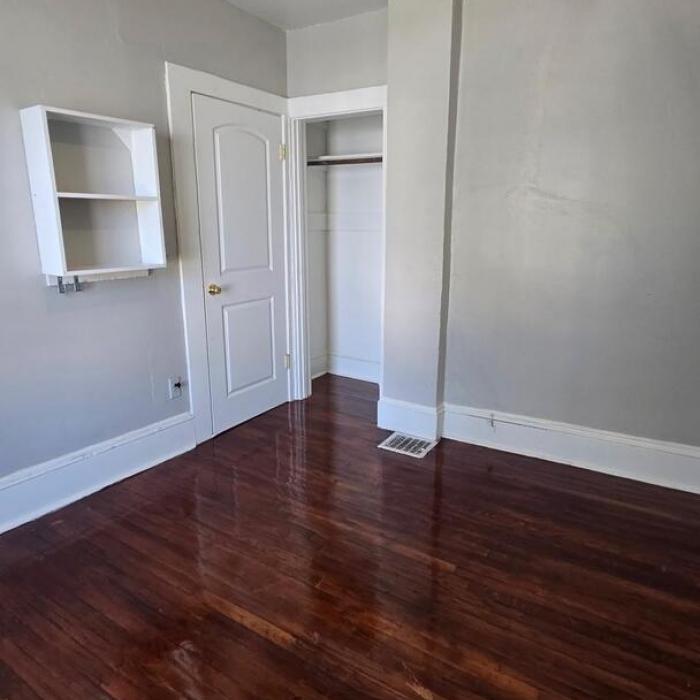 photo of property QC4269525