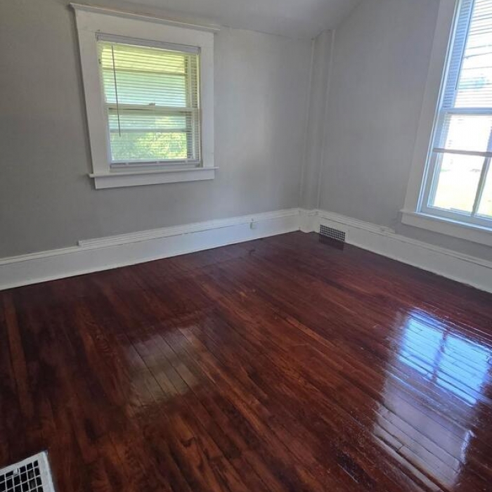 photo of property QC4269525