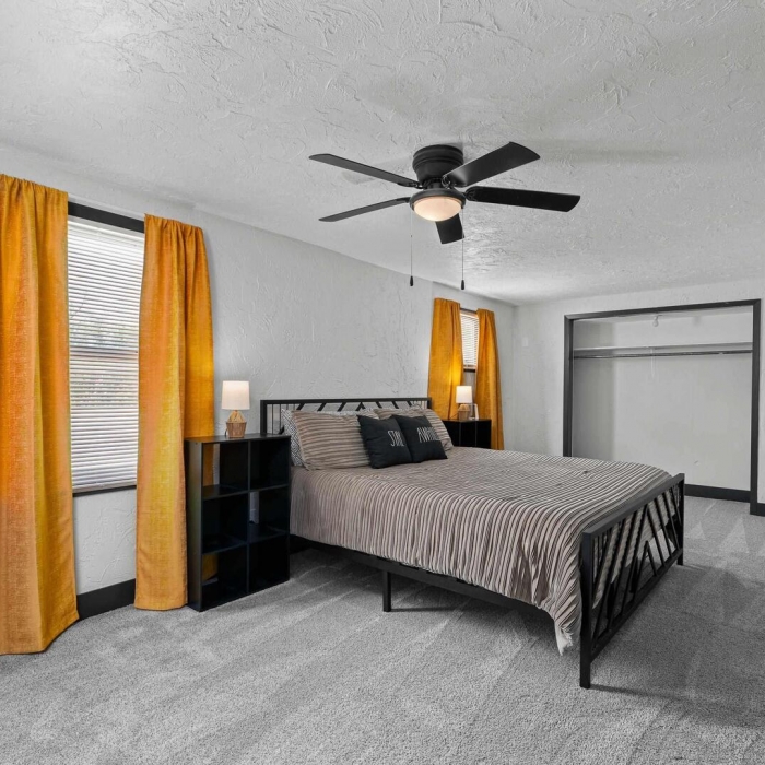 photo of property QC4269896