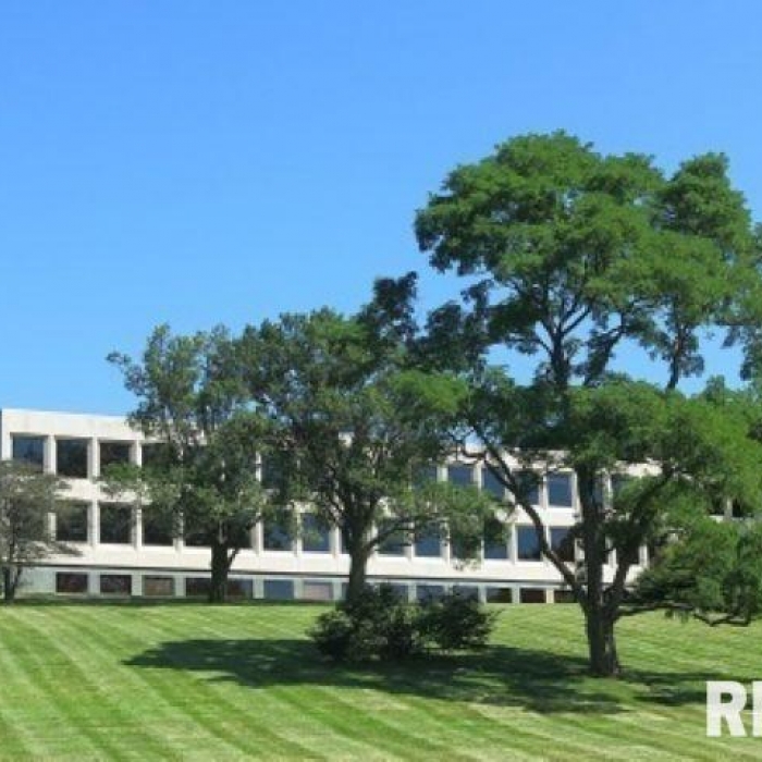 photo of property QC4269986