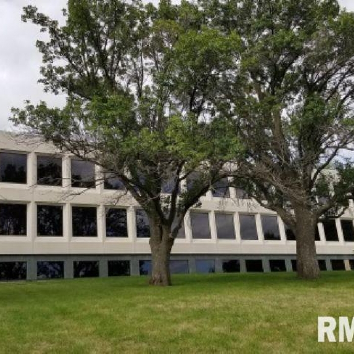 photo of property QC4269986